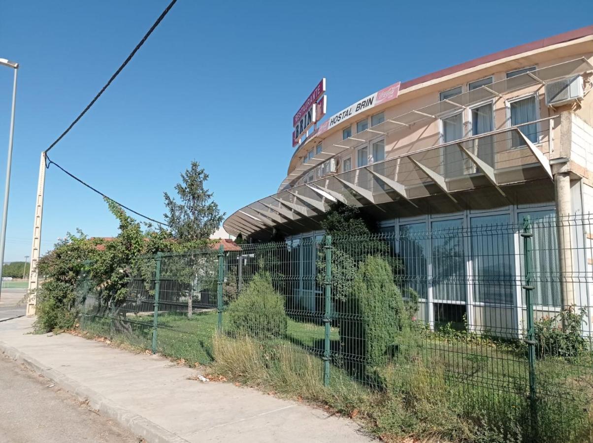 Hostal Brin Monreal del Campo Exterior foto